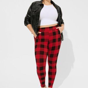 TORRID Full Length Signature Waist Pocket Legging - Buffalo plaid - Size 3 - NWT